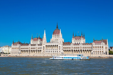 Wall Mural - Parliament building in Budapest