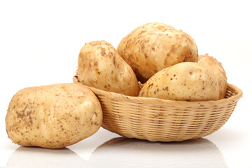 Wall Mural - New potato isolated on white background 