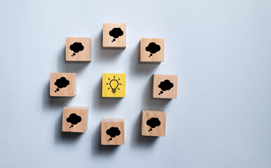 Poster - Top view wooden blocks the circle with thinking and idea icon. Concept for creative and design solution.