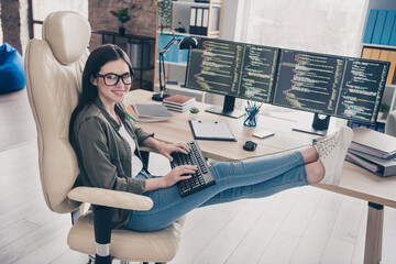 Poster - Portrait of attractive cheerful girl web developer tech support service providing intranet network at workplace workstation indoors