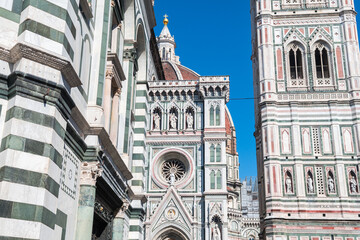 Wall Mural - views of santa maria del fiore cathedral in florence, italy	