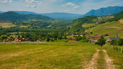 Wall Mural - Landschaft im Bugey in Frankreich