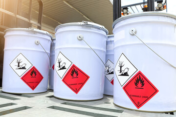 Sticker - Flammable liquid symbol on the chemical tank