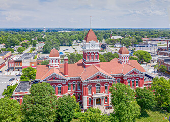 Lake County Courthouse