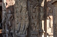 Indian Architecture Of 5th Century. Stone Sculptures On The Wall Inside The Neelkanth Temple In Kalinjar Fort, Uttar Pradesh, India.