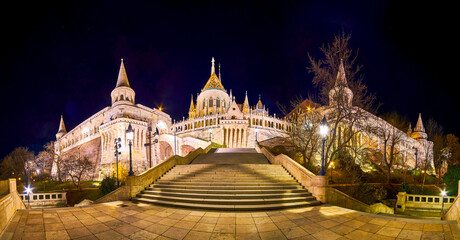 Wall Mural - The great illuminated Fisherman's Bastion, the most photogenic landmark of Buda Hill of Budapest, Hungary