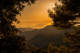 Fototapeta Fototapety na ścianę - Zachód słońca w górach, wyspa Majorka, Hiszpania.