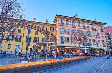 Wall Mural - The tourist spots on on Alessandro Volta Square, Como, Italy