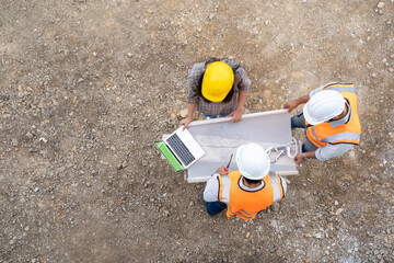 Poster - construction helmet on the beach