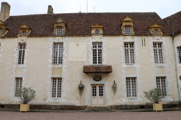 Wall Mural - Le château de Bazoches, vue de l'extérieur, village de Bazoches, département de la Nièvre, France