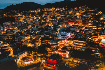 Canvas Print - aerial view of night scene of Jioufen village, Taiwan. The colourful scene at night of Jiufen old city, Jiufen, Taiwan.