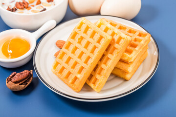 Poster - Delicious breakfast dessert waffles，Delicious afternoon tea waffles