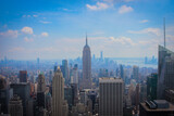 Fototapeta  - Vue du ciel sur les gratte ciels de manhattan à New York depuis le Rockefeller center