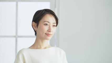 Poster - 女性の美容イメージ　スキンケア　コスメ