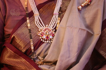 jewellery on brown saree