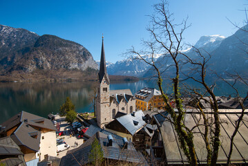 Canvas Print - Hallstatt village on Hallstatter lake in Austrian Alps