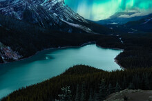 Scenery Of Aurora Borealis Glowing Over Peyto Lake Resemble Of Fox In National Park At Canada