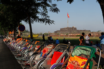 Poster - Daily life in Asia.