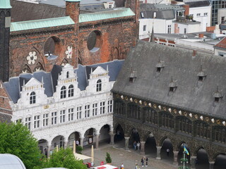 Marktplatz und Rathaus, Luftbild, Innenstadt, Hansestadt Lübeck, Lübeck, Schleswig-Holstein.