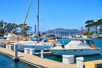 Wall Mural - Row of boats on docks outside of Golden Gate Bridge in San Francisco, California