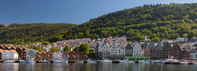 Canvas Print - Bergen skyline