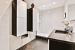 © Casa imágenes - Interior design of beautiful and elegant bathroom
