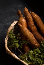 The Arrangement Nutritious Cassava Roots