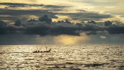 Wall Mural - sunset over the sea