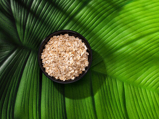 Sticker - Avena sativa - Oat flakes in ceramic bowl