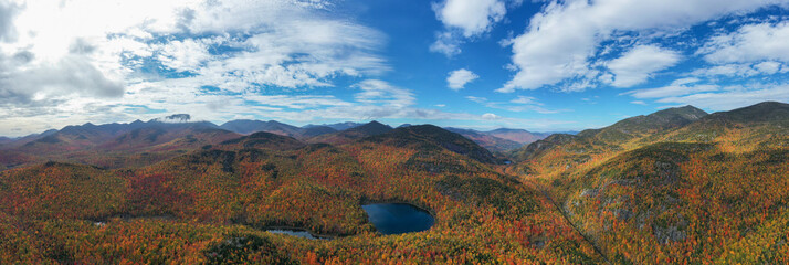 Canvas Print - Peak Foilage - Keene, New York