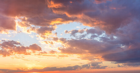 Wall Mural - ave sky - panoranic sunrise sky with colorful clouds