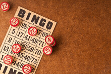 Bingo Vintage Card And Markers
