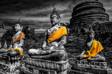 Statues De Bouddha Temple Thailande