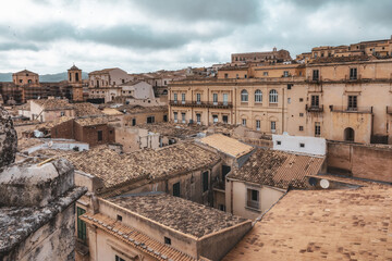 Sticker - Mittelalterliche Stadt von Noto mit vielen berühmten Gebäuden aus dem Barock Renaissance auf Sizilien in Italien in Südeuropa, Reiseziel für Tourismus