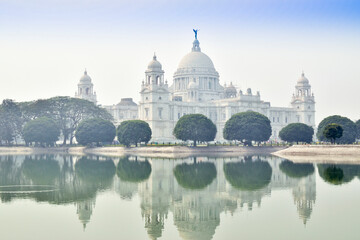 Wall Mural - Victoria Memorial, Kolkata , India . A Historical Monument of Indian Architecture. It was built between 1906 and 1921 to commemorate Queen Victoria's 25 years reign in India.