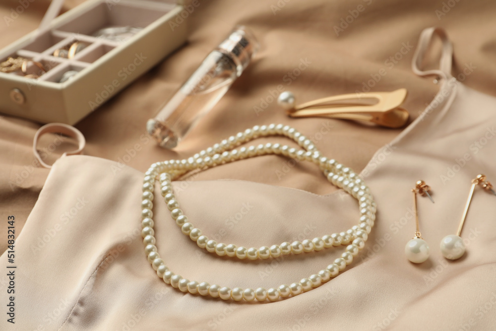 jewelry for beige dress Round Shooting Star Earrings main image 1