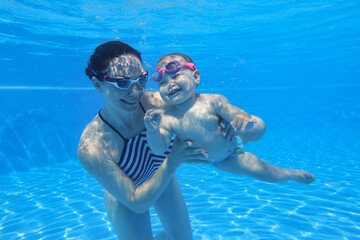 Wall Mural - Underwater Baby swimming