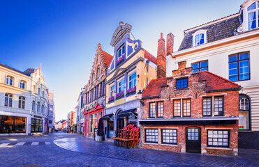 Fototapete - Bruges, Belgium - Beautiful old center, Markt, Flanders travel destination