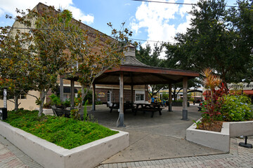 Wall Mural - Small park in Cocoa Village in central Florida between Orlando and Cocoa Beach. 