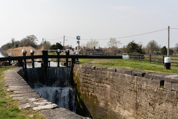 Canvas Print - Water dam in the grand canal way in Kildare