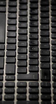 Tecnología. Primer plano del teclado de una computadora