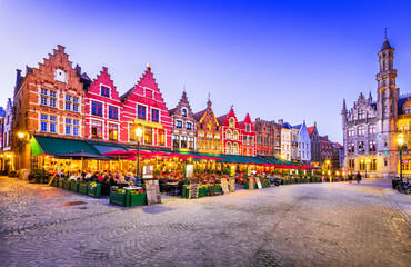Fototapete - Bruges, Belgium. Grote Markt famous square of Brugge, Flanders.