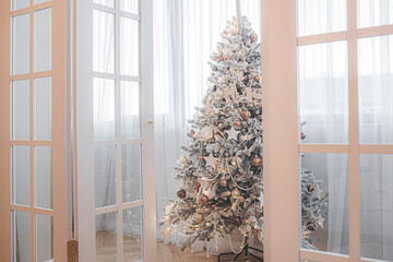 Wall Mural - Christmas tree. Xmas interior. Christmas concept. New year decoration.