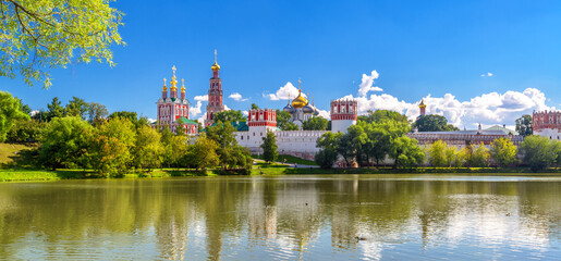 Wall Mural - Panorama of Novodevichy convent, Moscow, Russia