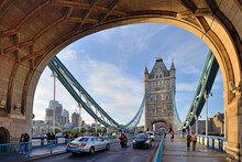 Tower Bridge In London (England).