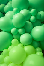 Green Balloons Background
