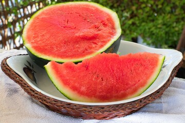 Canvas Print - red ripe juicy watermelon, ready to eat