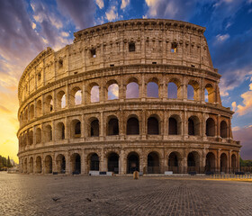 Fototapete - Coliseum or Flavian Amphitheatre (Amphitheatrum Flavium or Colosseo), Rome, Italy.