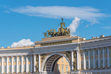 General Staff Building (Saint Petersburg) With Its Triumphal Arch. Tourist Attraction Of The Historic District Of The City. Summer 2022.