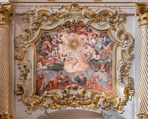 Fototapete - VALENCIA, SPAIN - FEBRUAR 17, 2022: The baroque fresco and stucco Glory of Eucharist in the church Iglesia de San Marín by José Vergara Gimeno  (1726-1799).